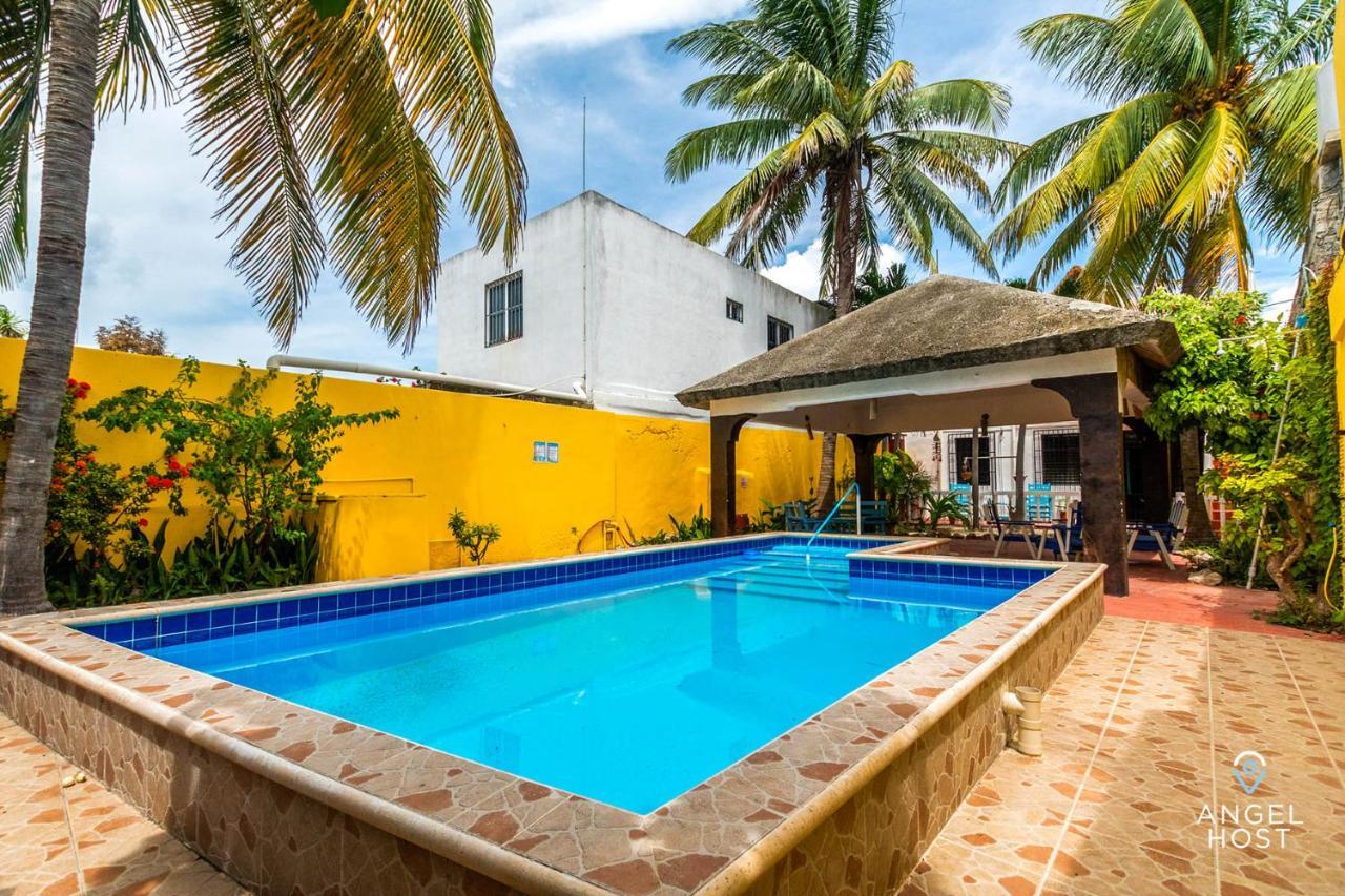 Malecon Beach House In Progreso 1 Block From Beach Экстерьер фото
