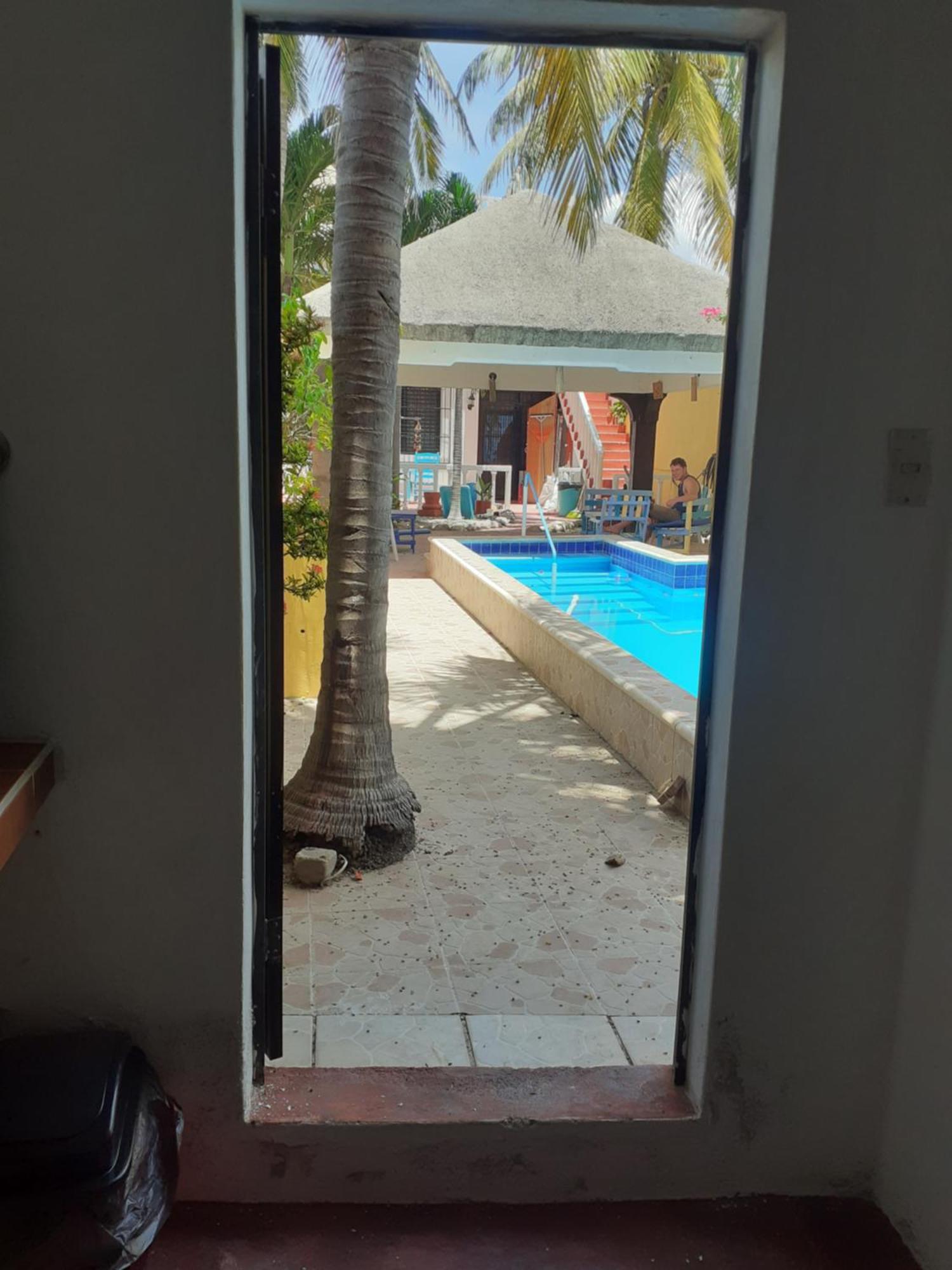 Malecon Beach House In Progreso 1 Block From Beach Экстерьер фото